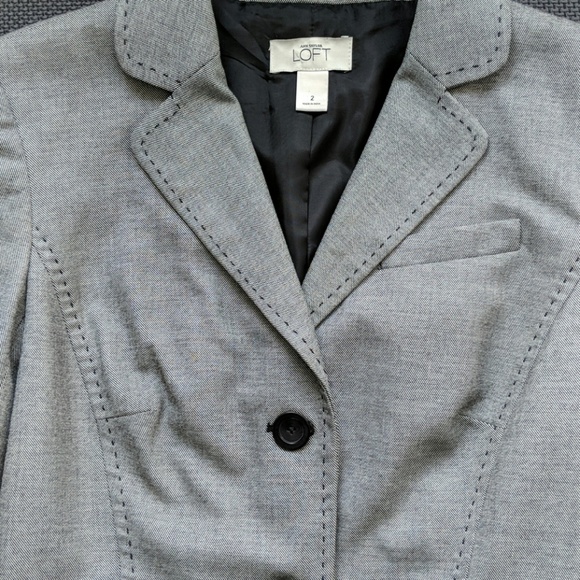 Ann Taylor Jacket Size 2 - Picture 3 of 8
